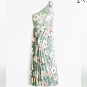 Abercrombie & Fitch One-Shoulder Floral Dress in Sage
